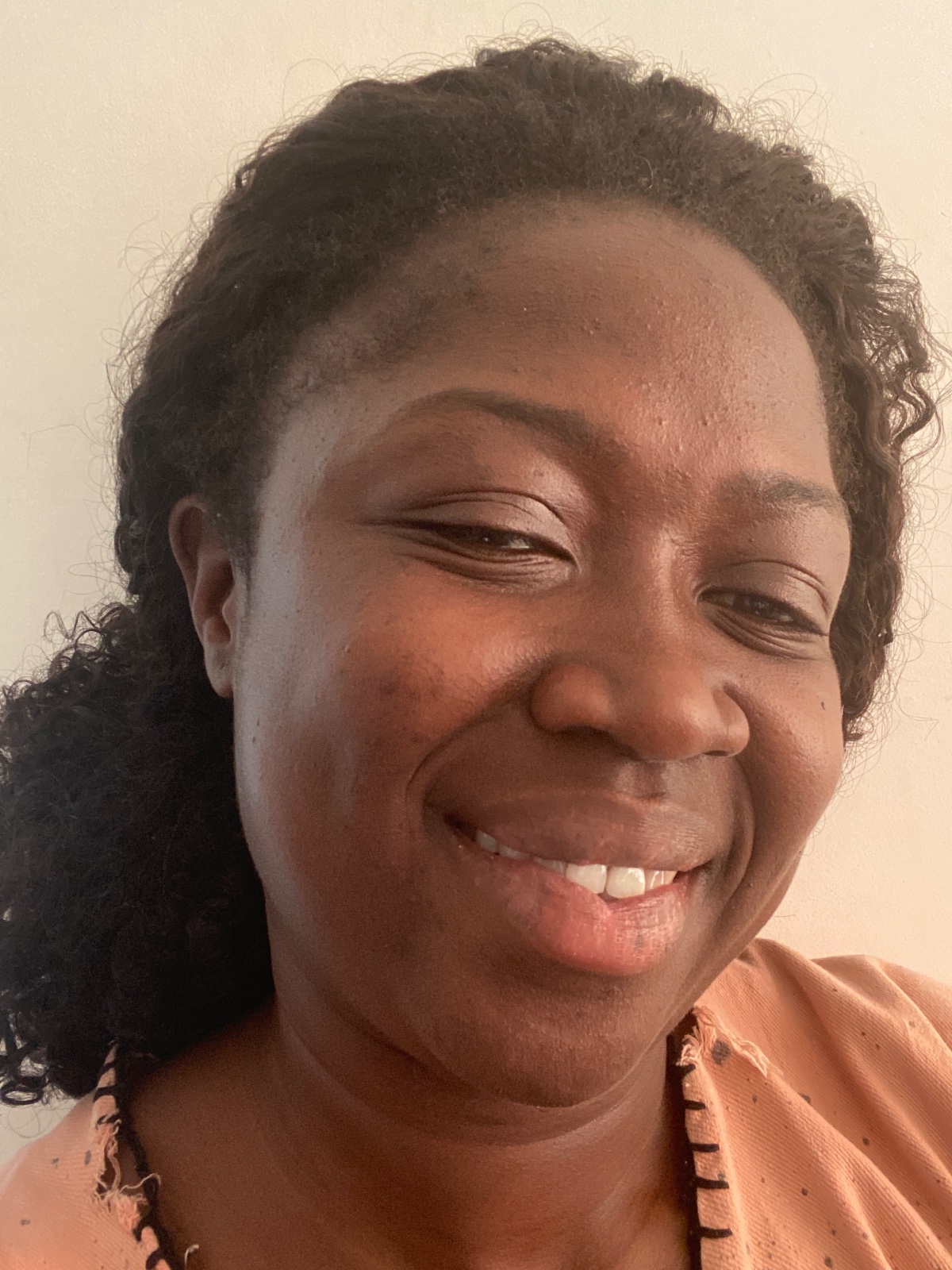 Manuela Sanca, Hello Services cleaning team